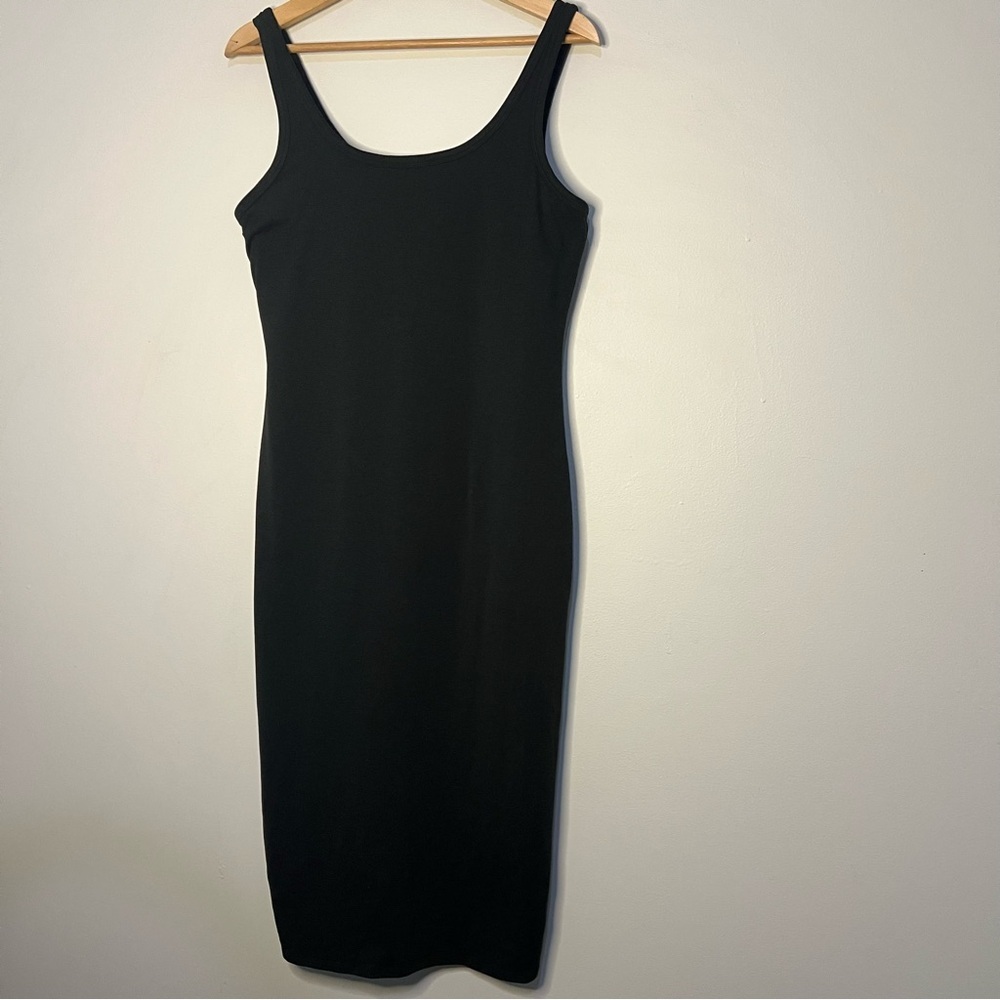 Vuori Halo essential Classic Black Midi Dress size xlarge - Picture 2 of 9